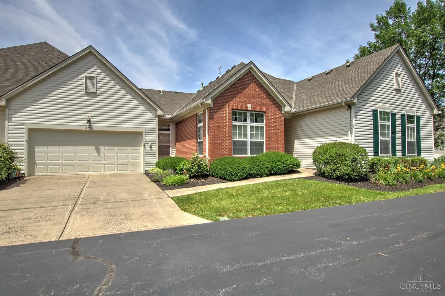 3771 Sandtrap Cir photo 1