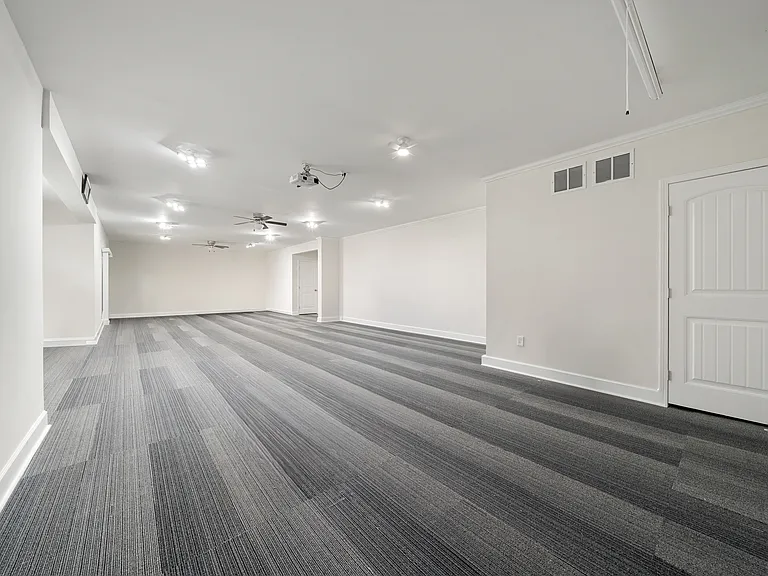 8175 Scenic Ridge Way — Photo 32