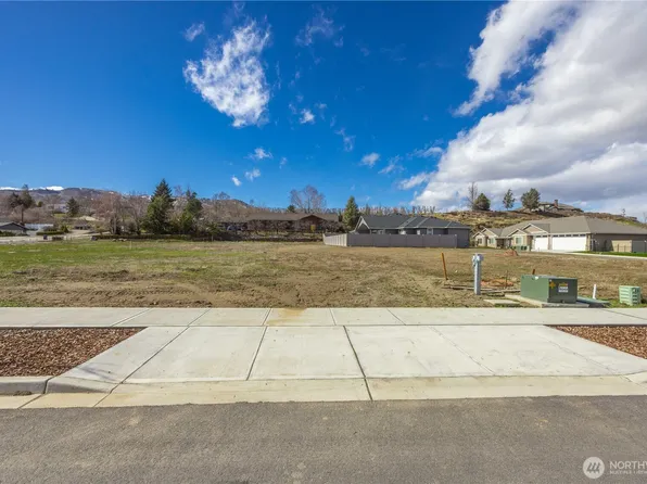 2136 N Western Avenue, Wenatchee, WA 98801