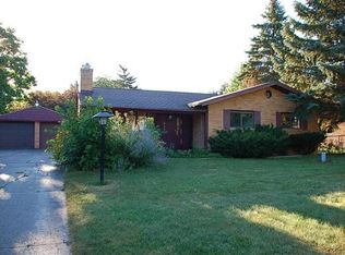 4393 Old Colony Dr, Flint, MI 48507