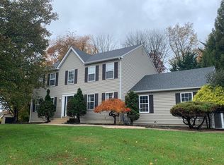 4200 Tara Cir, Upper Chichester, PA 19061