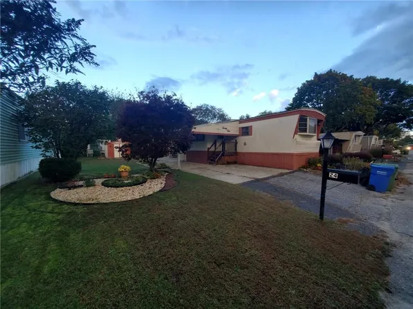 24 Betsy Ross Drive, Bohemia, NY 11716