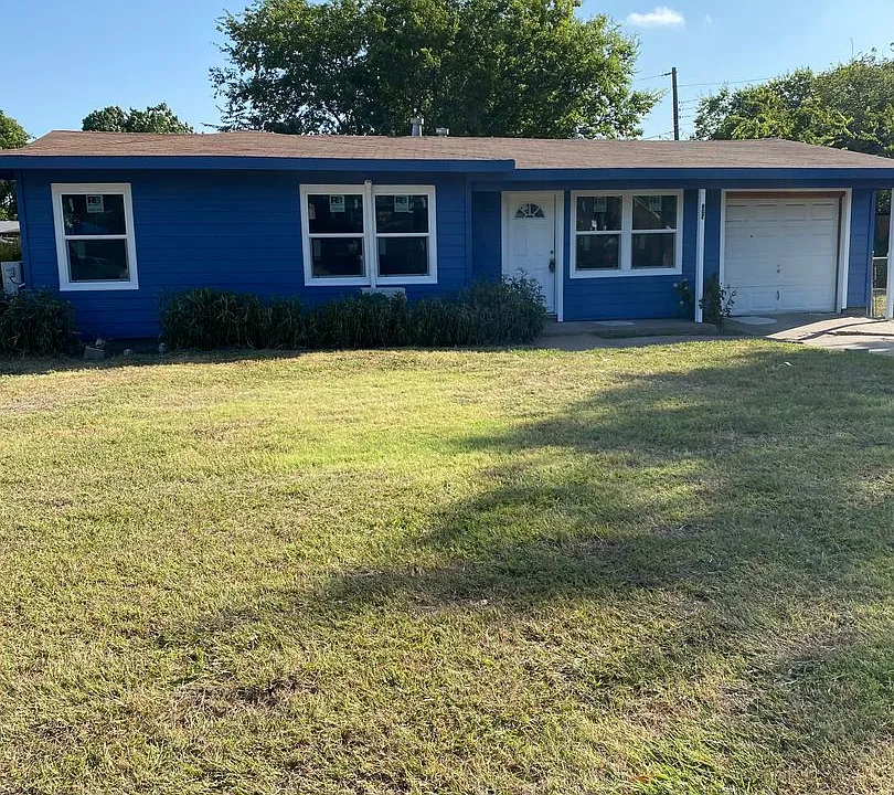 807 Raleigh Cir