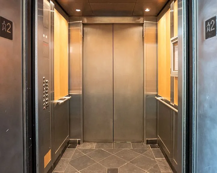 1000 Union St #110 — Photo 9