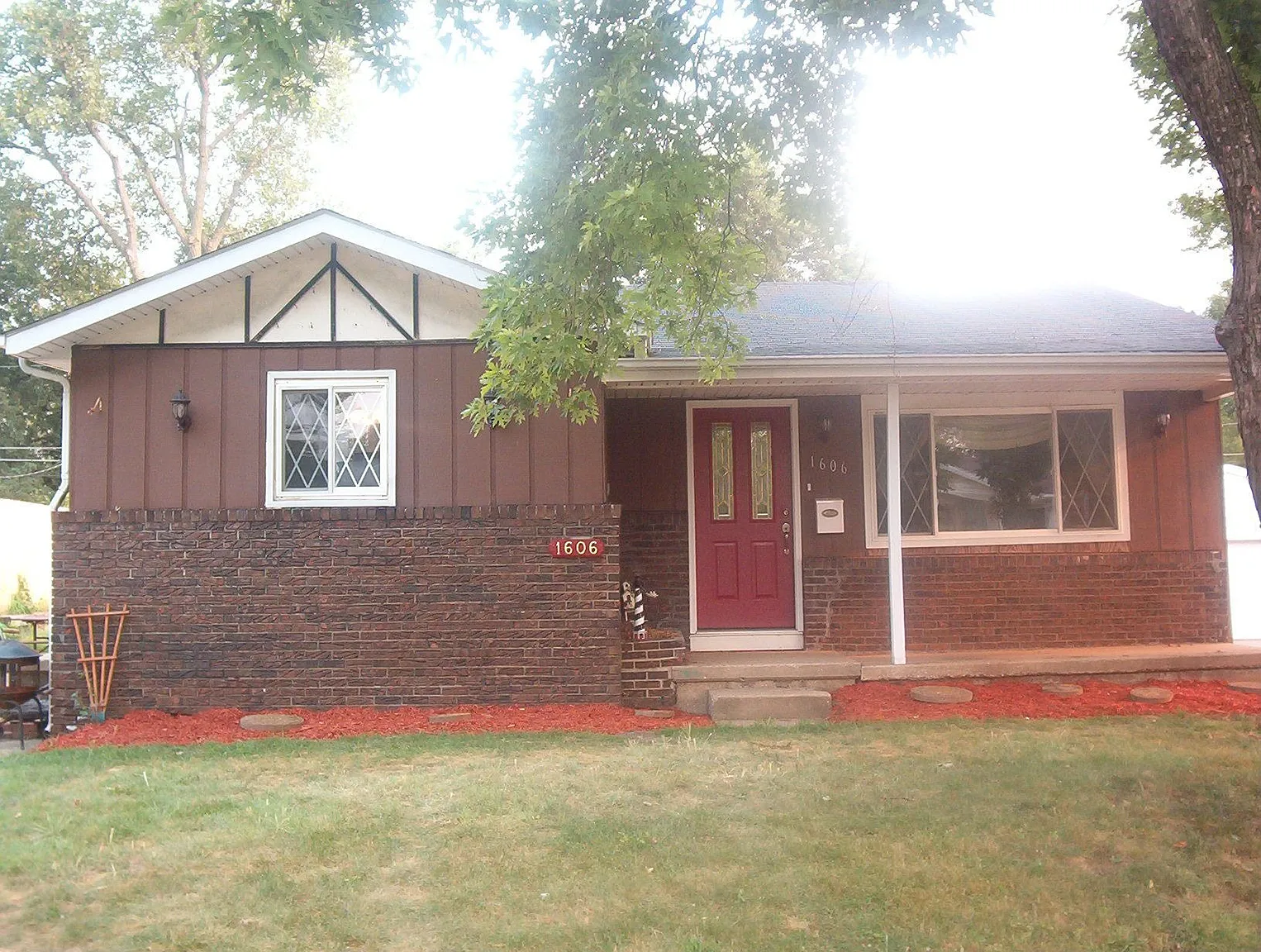 1606 Saratoga St photo 1