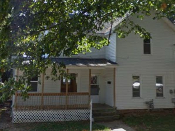 833 W Pleasant St