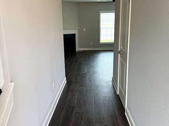 3rd image of 9429 Valentine Meadow Rd