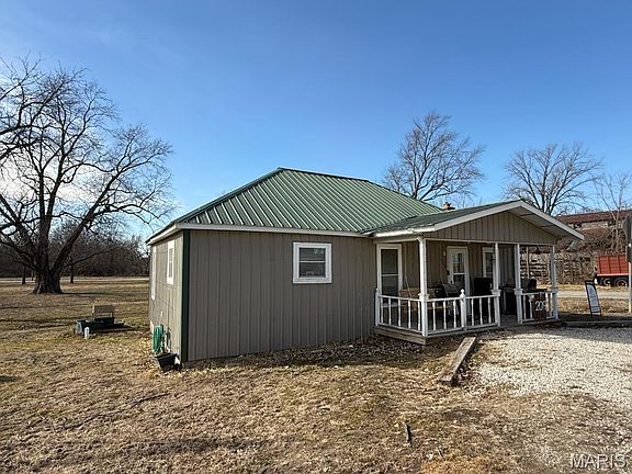 2nd image of 209 Snyder Ave