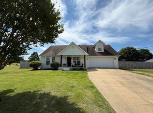 661 Duncan Dr, Atoka, TN 38004