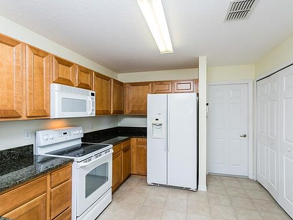 5th image of 3376 Livingston Way
