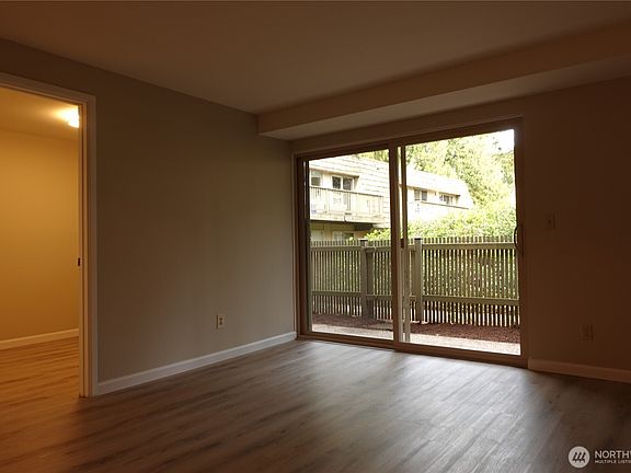 4th image of 1420 153rd Avenue NE #3813