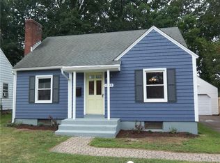 102 Walker St, Manchester, CT 06040