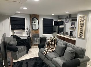(Undisclosed Address), Beacon, NY 12508