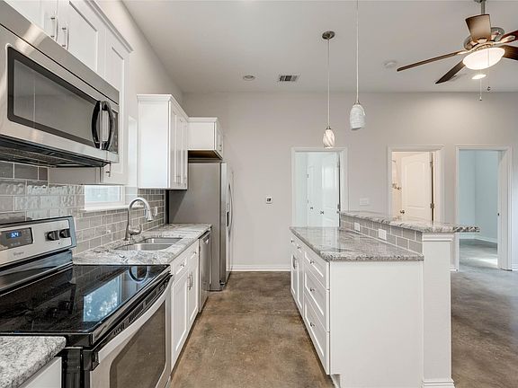5th image of 811 Gunter St #B