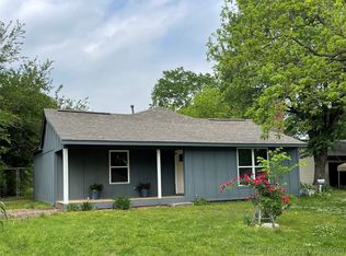 107 E Elm St, Skiatook, OK 74070