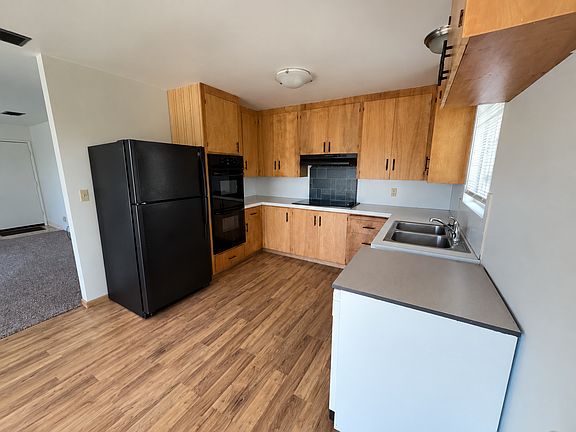 5th image of 1315 Myrtle Ave