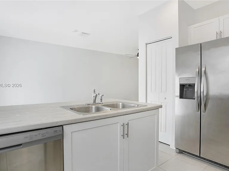 2676 SE 12th St #2676 — Photo 11