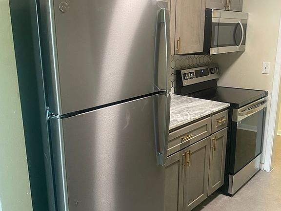 5th image of 146 State Route 104 APT 5C