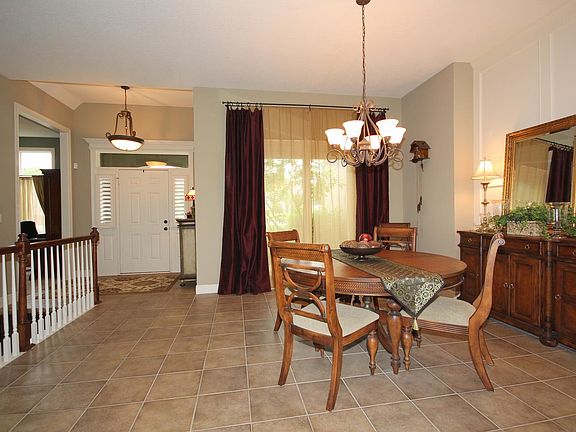 2nd image of 6055 Westwood Ct