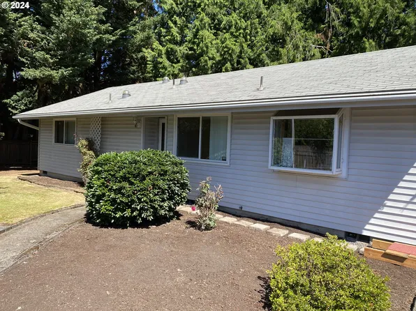 8140 SW Larch St, Tigard, OR 97223