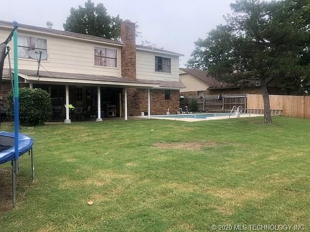 2nd image of 2209 W Canton Pl
