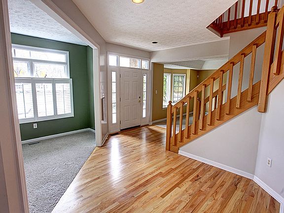 4th image of 2437 Severn Ln