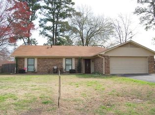 2802 Aspen St, Kilgore, TX 75662