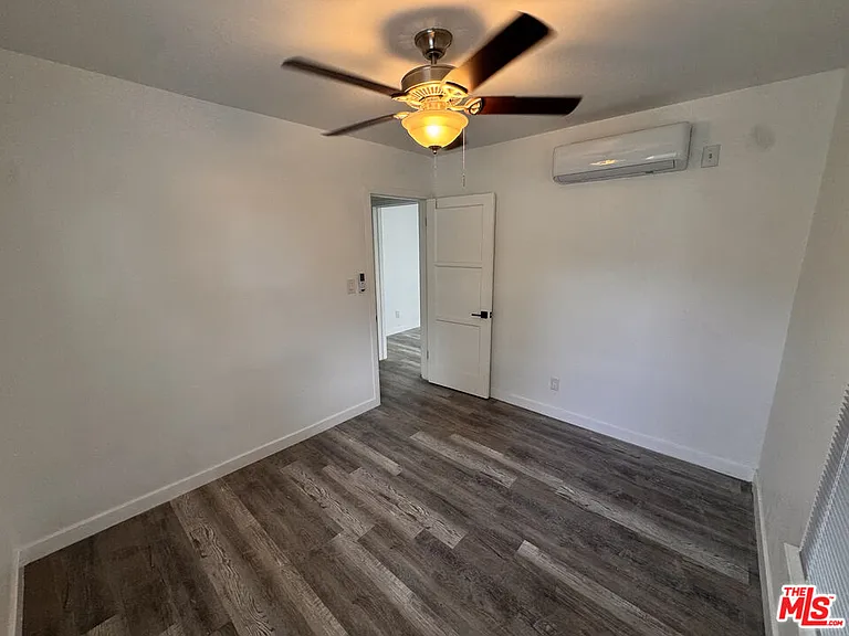 3260 Oregon Ave — Photo 9