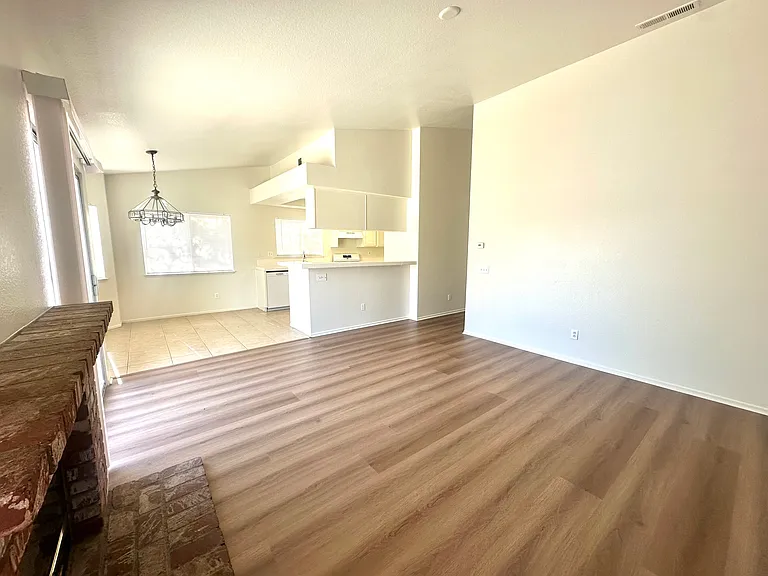 12562 El Dorado Ct — Photo 13