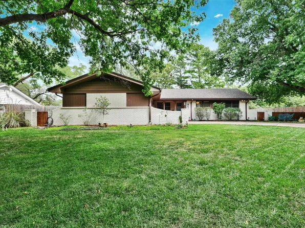 914 N Brookfield Rd, Wichita, KS 67206