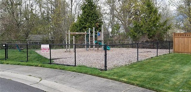 2nd image of 1226 183rd Street Ct E