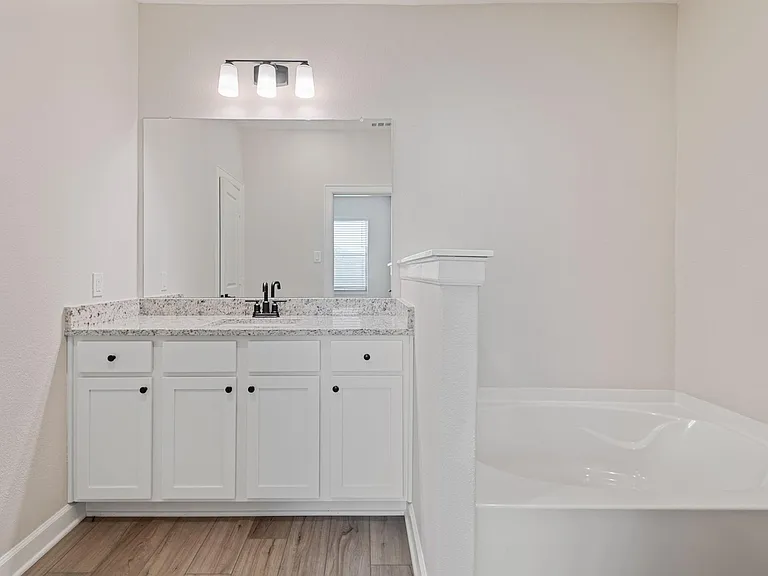 1131 Campside Dr — Photo 12