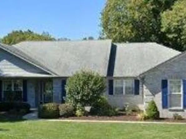 157 Callaway Ct, O Fallon, IL 62269