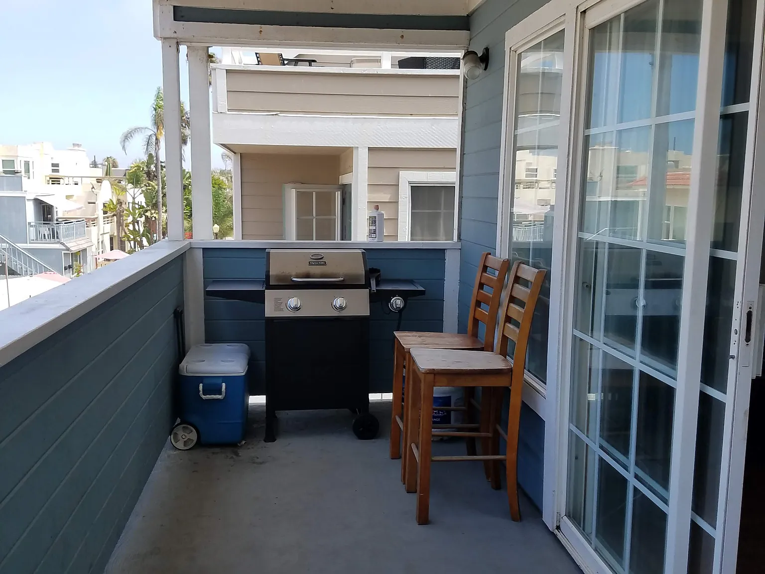 3 bed, 1270 sqft, $6,000 — Photo 2