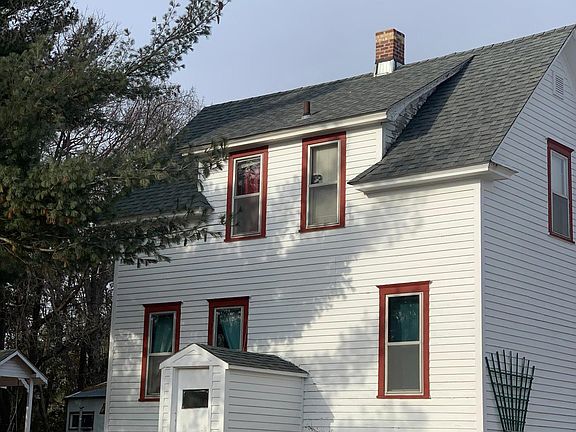 2nd image of 405 357th Ave NE