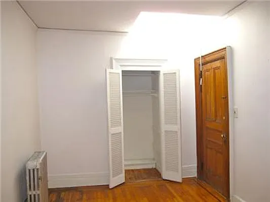 Rented by Barak Realty | media 44