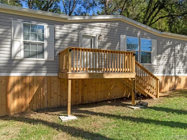 2455 E North St, Inverness, FL 34453