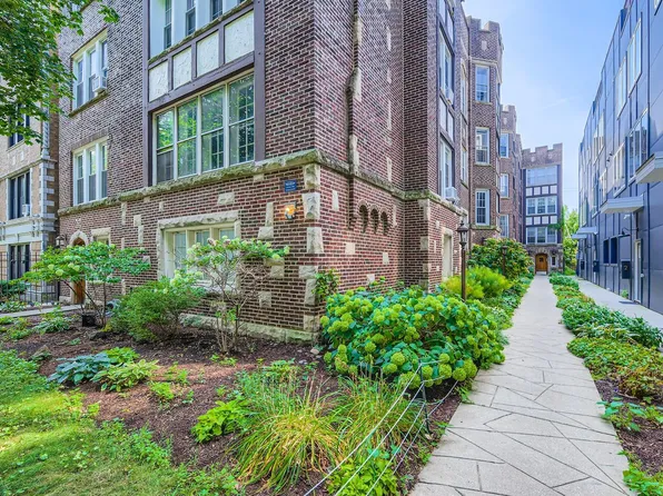 1529 W Estes Ave APT 1A, Chicago, IL 60626