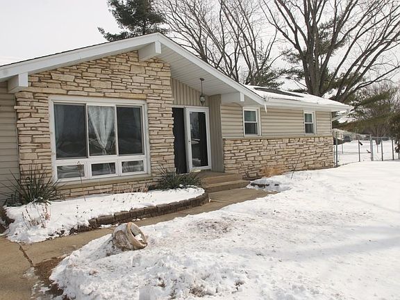 2nd image of 9509 Lawson Dr