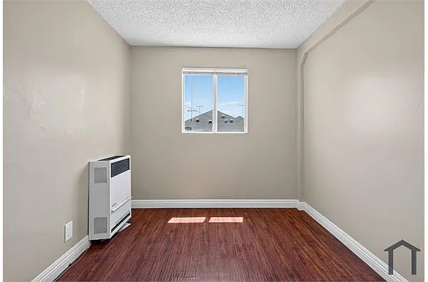 Building Photo - 429 E 49th St #431-1-4