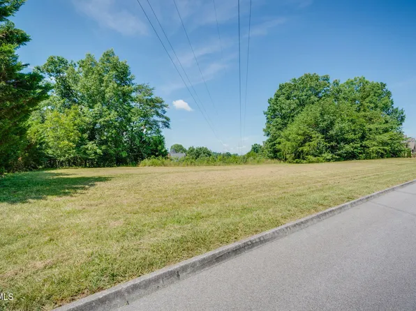 1796 Buckingham Ct, Kingsport, TN 37660