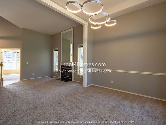 5th image of 13599 SW Lauren Ln