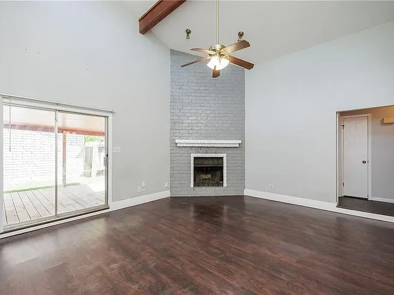 5409 Crossgate Dr S — Photo 3