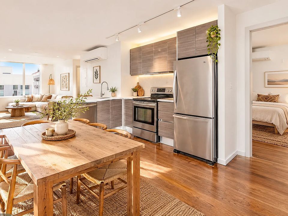 1st image of 40 N 4th St APT 7G