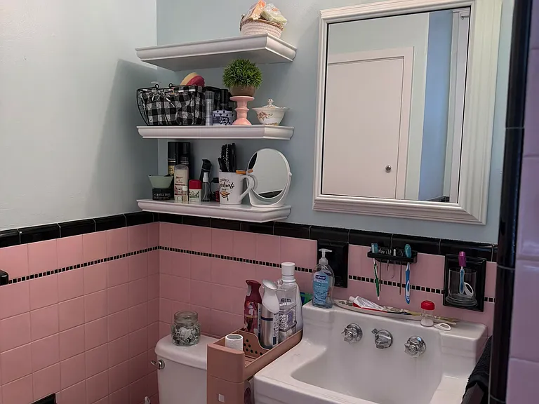 120 Columbia Ave #1 — Photo 10