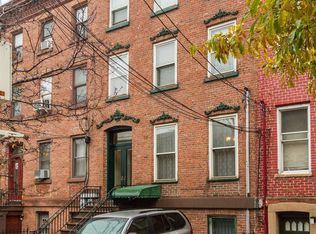 215 Pavonia Ave, Jersey City, NJ 07302