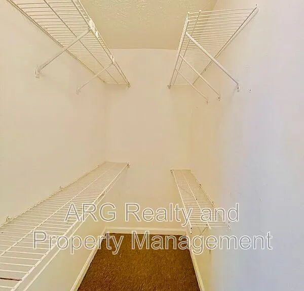 2142 Fairway Ct SE #A — Photo 16