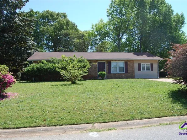 400 Carolina Ave, Warner Robins, GA 31093