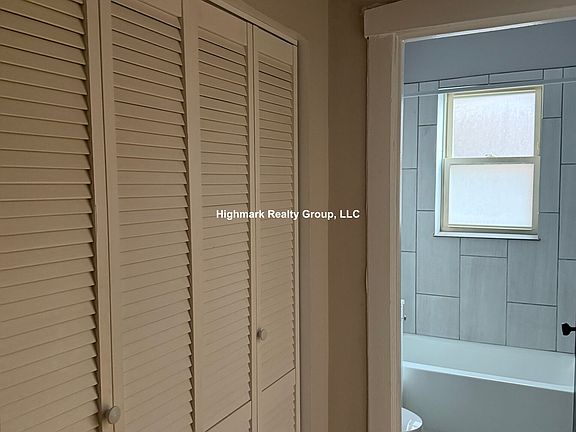 5th image of 6343 N Magnolia Ave #2EN