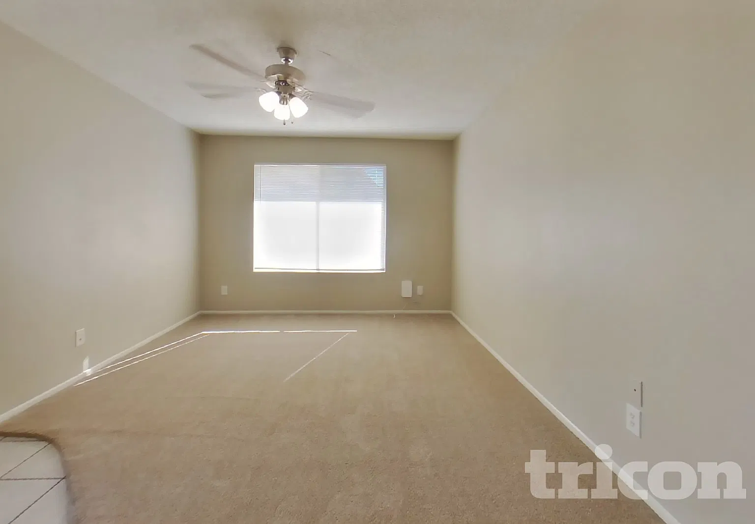 5526 W Angela Drive Glendale AZ — Photo 3